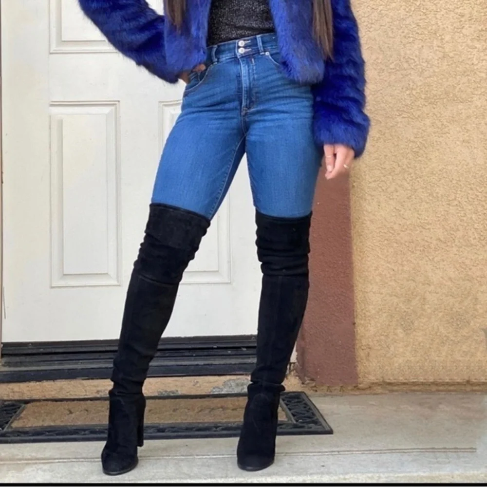 STUART WEITZMAN‎ BLACK OVER THE KNEE BOOTS